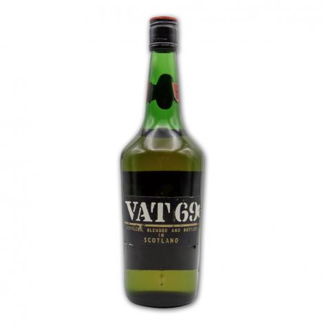 Lot 466 - VAT 69  1970&#39s Stumpy Bottle Blended Scotch Whisky