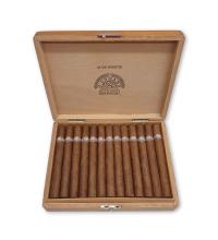 Lot 101 - H. Upmann Sir Winston