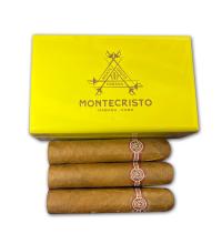 Lot 104 - Montecristo Petit Edmundo