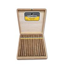 Lot 105 - Cohiba Lanceros