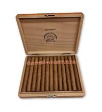 Lot 111 - H. Upmann Sir Winston