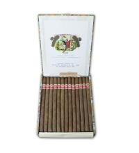 Lot 117 - Romeo y Julieta Sullivans Panetelas