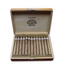 Lot 126 - H.Upmann Sir Winston