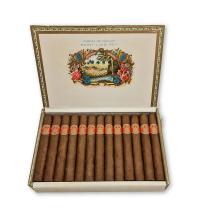 Lot 128 - Saint Luis Rey Serie A