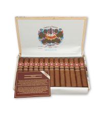 Lot 129 - H. Upmann Robustos Anejados