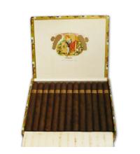 Lot 131 - Romeo y Julieta Churchills