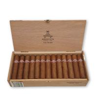 Lot 136 - Montecristo Petit Edmundo