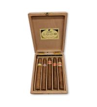 Lot 137 - Seleccion Piramide