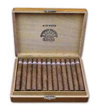 Lot 138 - H.Upmann Sir Winston