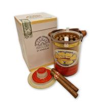 Lot 13 - H. Upmann Noellas