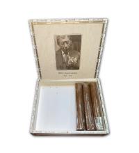 Lot 144 - Davidoff 100th Anniversary Robustos