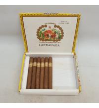 Lot 150 - Por Larranaga Panatelas 