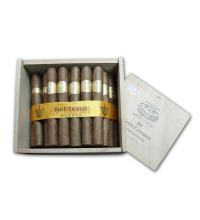 Lot 157 - Por Larranaga Petit Coronas