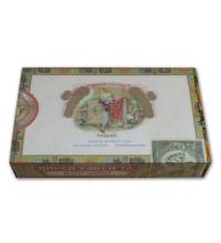 Lot 157 - Romeo y Julieta Petit Coronas