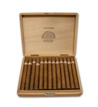 Lot 158 - H.Upmann Sir Winston