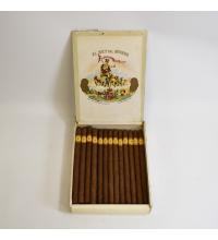 Lot 164 - El Rey del Mundo Elegantes