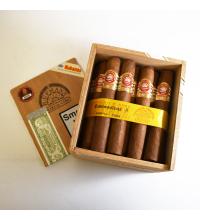 Lot 166 - H.Upmann Connoisseur A