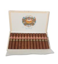 Lot 167 - H. Upmann Robustos