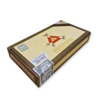 Lot 173 - Montecristo Robustos