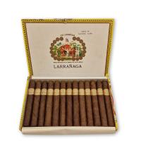 Lot 180 - Por Larranaga Petit Coronas