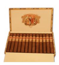 Lot 196 - Romeo y Julieta Short Churchills