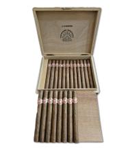 Lot 19 - H.Upmann Sir Winston