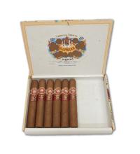 Lot 204 - H.Upmann Royal Robusto 