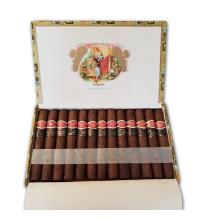 Lot 205 - Romeo y Julieta Escudos