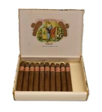 Lot 215 - Romeo y Julieta Belvederes