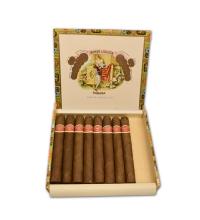 Lot 221 - Romeo y Julieta Petit Coronas