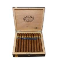 Lot 234 - Romeo y Julieta Churchills Reserva