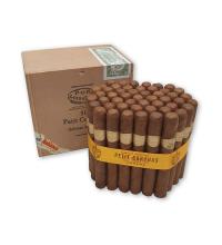 Lot 237 - Por Larranaga Petit Coronas 
