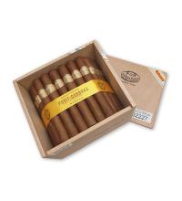 Lot 238 - Por Larranaga Petit Coronas 