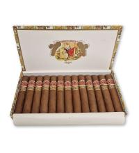 Lot 240 - Romeo y Julieta Wide Churchills