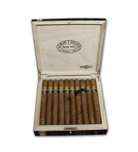 Lot 305 - Romeo y Julieta Churchills Reserva