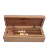 Lot 246 - Ramon Allones Hunters & Frankau 225 Aniversario