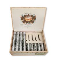 Lot 24 - H. Upmann Coronas Major