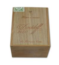 Lot 255 - Davidoff 2000