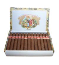 Lot 25 - Romeo y Julieta Petit Princes