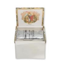 Lot 261 - Romeo y Julieta Cazadores
