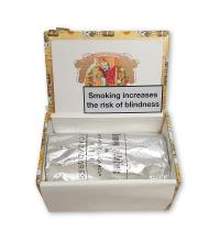 Lot 261 - Romeo y Julieta Cazadores