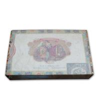 Lot 279 - Romeo y Julieta Petit Coronas