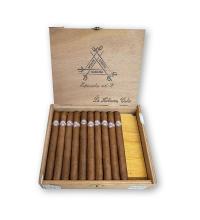 Lot 28 - Montecristo Especiales No. 2