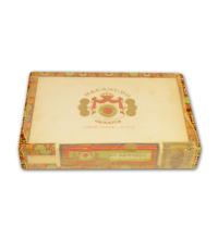 Lot 29 - Macanudo Churchills