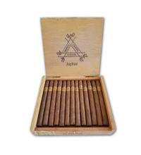 Lot 305 - Montecristo Joyitas