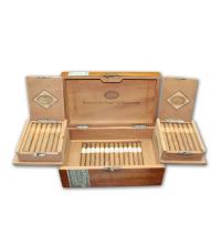 Lot 317 - Hoyo de Monterrey Selection humidor