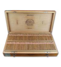 Lot 318 - H.Upmann Berilos