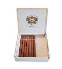 Lot 324 - H.Upmann Monarchs