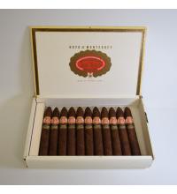 Lot 330 - Hoyo de Monterrey Piramides 