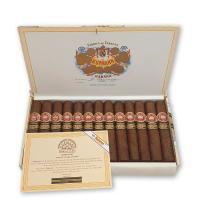 Lot 358 - H. Upmann Robustos